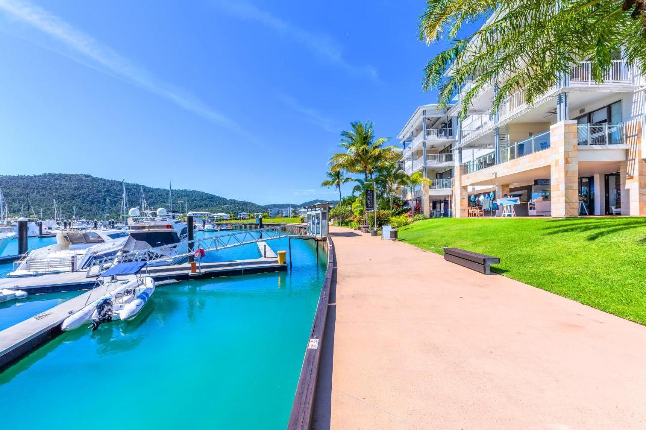 Absolute Luxury Marina Lifestyle At The Port Of Airlie Beach Εξωτερικό φωτογραφία