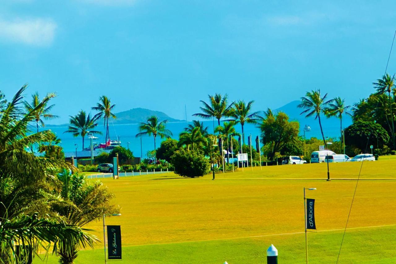 Absolute Luxury Marina Lifestyle At The Port Of Airlie Beach Εξωτερικό φωτογραφία